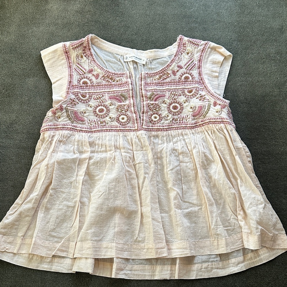 Lucky Brand White and Pink Embroidered Blouse
